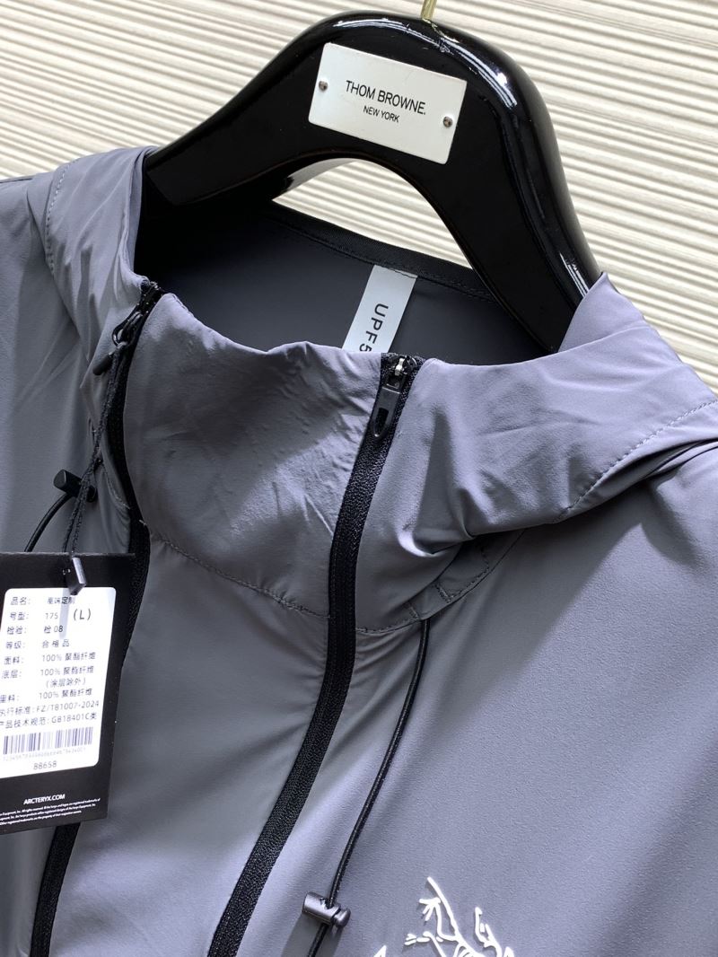 Arcteryx Sunscreen Jacket